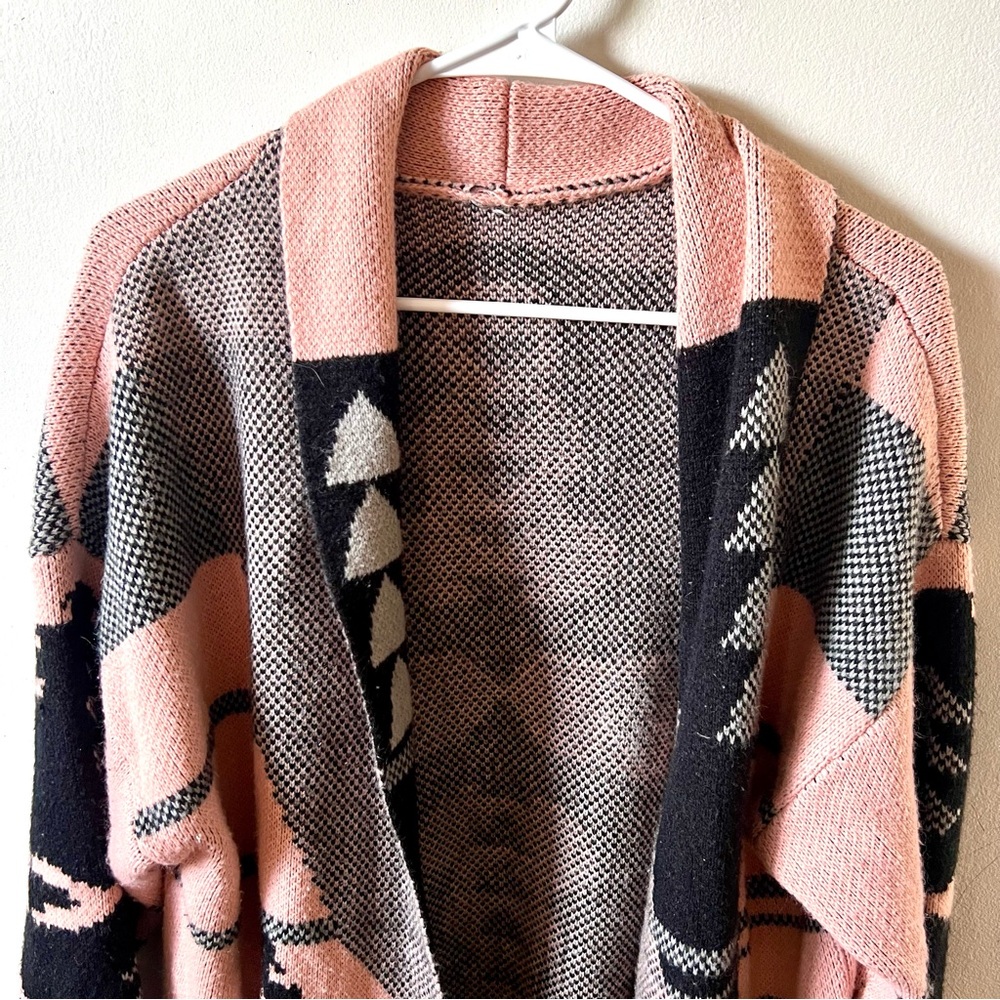 Pink and Black Patterned Women's Sweater